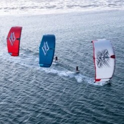 Naish 2024 Pivot Freeride / Wave Kite Discounts Apply ! 23 Naish 2024 Pivot Freeride / Wave Kite Discounts Apply ! -Surfing Sale 900 naish 2024 pivot size bar a5