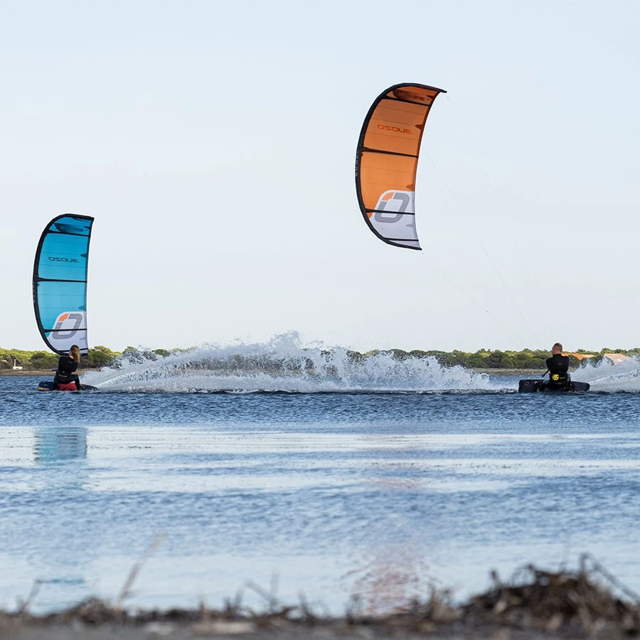 Ozone Edge V12 Freeride / Big Air / Race Kite Discounts Apply ! 9 Ozone Edge V12 Freeride / Big Air / Race Kite Discounts Apply ! - Image 7