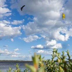 Ozone Edge V12 Freeride / Big Air / Race Kite Discounts Apply ! 19 Ozone Edge V12 Freeride / Big Air / Race Kite Discounts Apply ! -Surfing Sale ozone edge v12 action 5