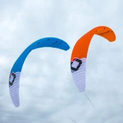 Ozone R1 V4 Performance Foil Kite Discounts Apply ! 10 Ozone R1 V4 Performance Foil Kite Discounts Apply ! -Surfing Sale ozone r1 v4 size bar 4