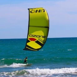 Ozone Uno V2 Inflatable Trainer Kite Only Discounts Apply ! -Surfing Sale ozone uno v2 size 5