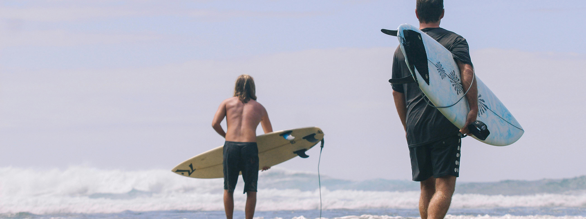 Surfing Sale 1 Surfing Sale -Surfing Sale pexels gilang kresnawan 993686472 20505572